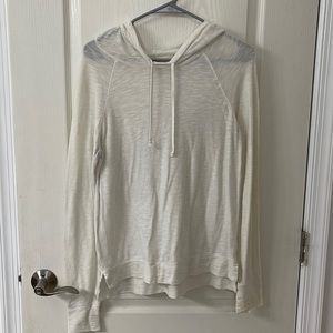 American Eagle lightweight hoodie, size M.